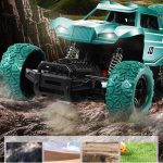 R C 8 Wheel Car Green 02